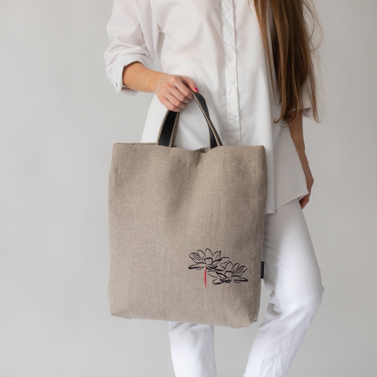 Handmade Natural Linen Bag, Adorned with Embroidered Lotus Flower and Leather Handles - RIMALINUM