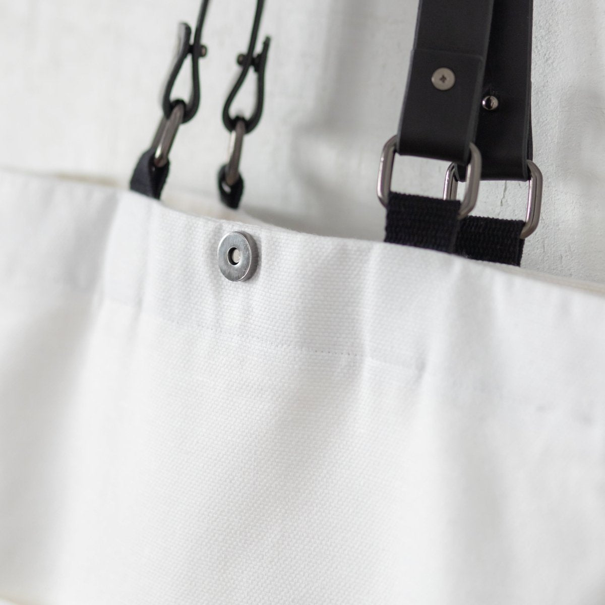 Oversized White Canvas Bag with Anthuriums Ebroidery and Removable Leather Handles - RIMALINUM