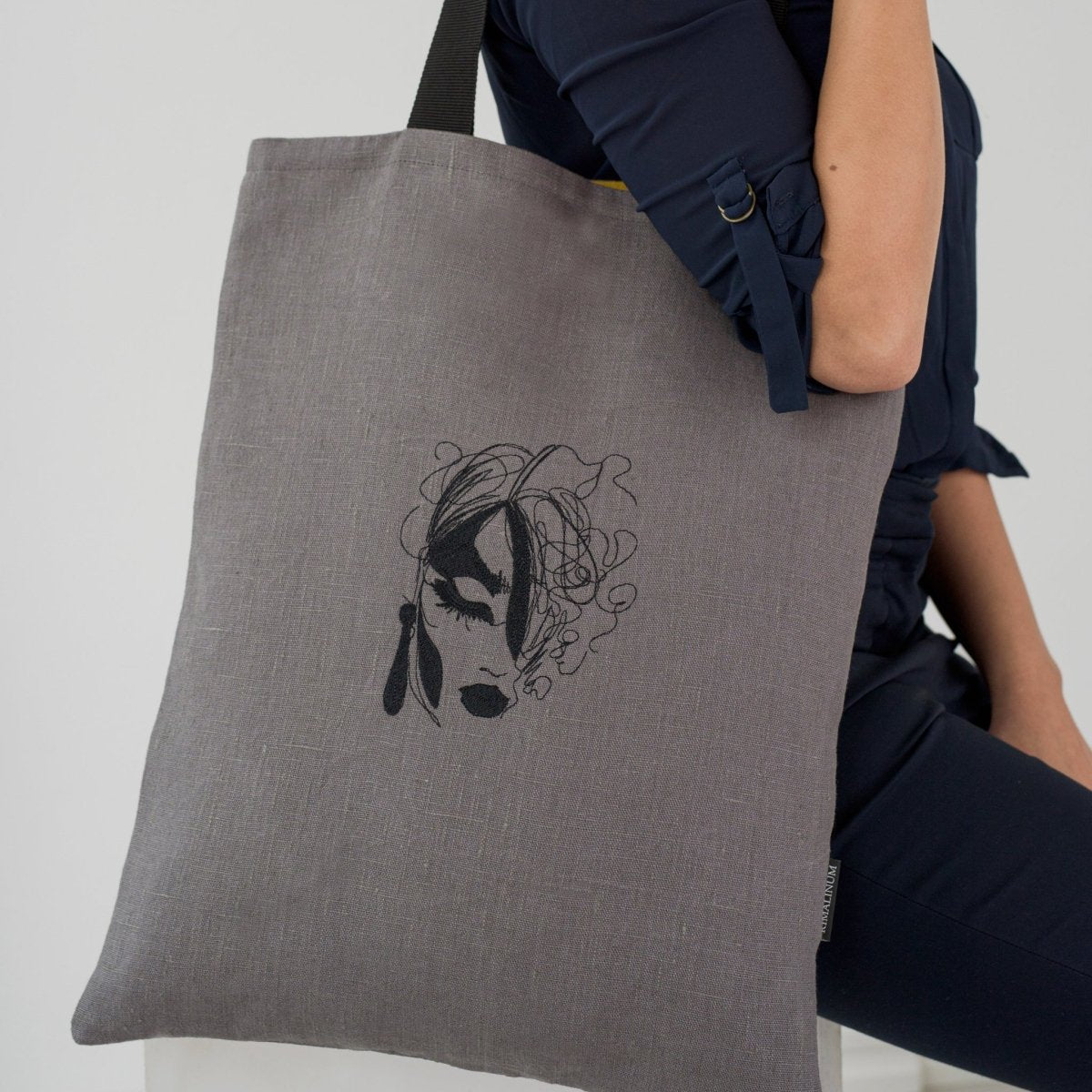 Grey Linen Tote Bag with Young Woman Face Embroidery - Mustard Yellow Lining - RIMALINUM
