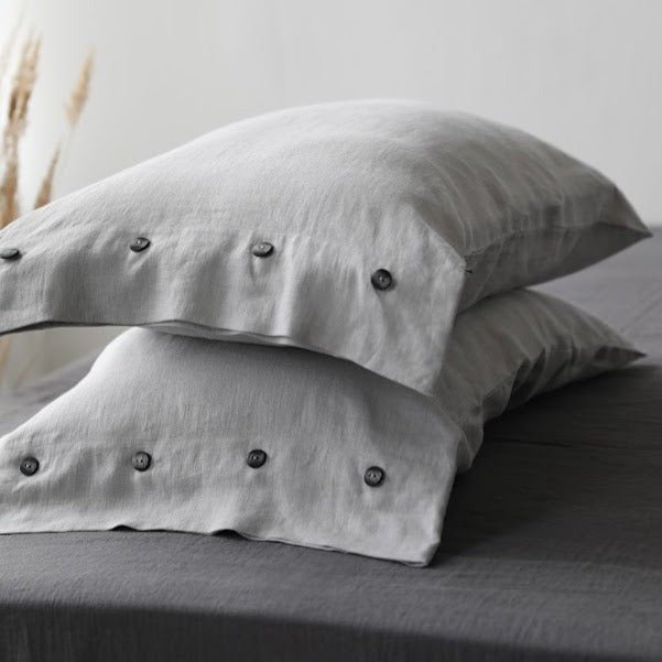 Contemporary Linen Pillowcase With Side Buttons "Beatrice" | Hypoallergenic & Anti - Bacteria - RIMALINUM