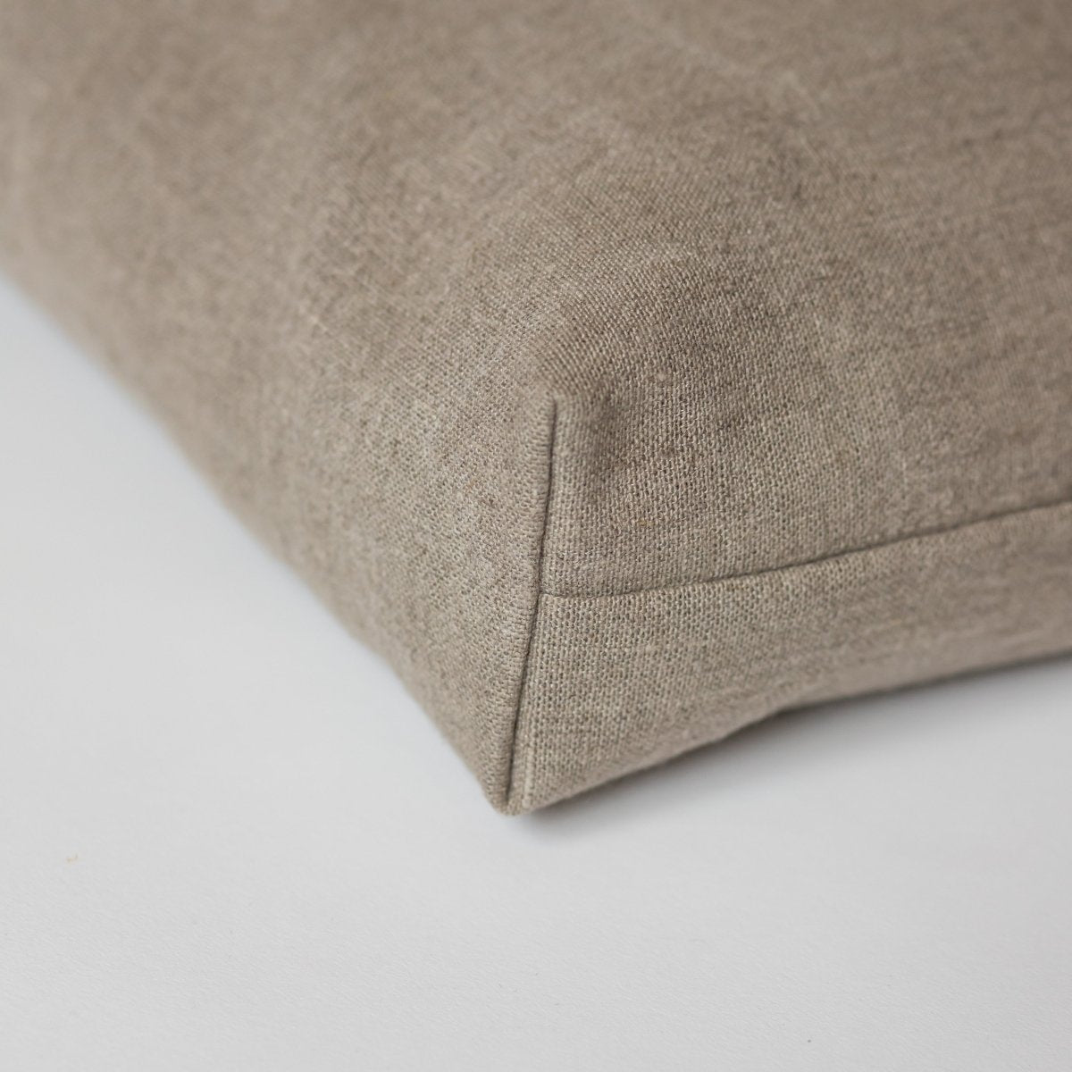 Handmade Natural Linen Bag Adorned with Minimalist Poppy Flowers and SUMMER LOVE LIFE Inscription - RIMALINUM