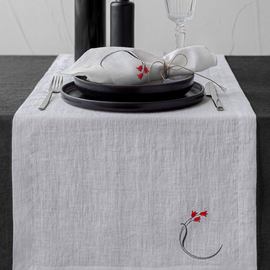 Linen Table Runner with or without an Embroidery - RIMALINUM