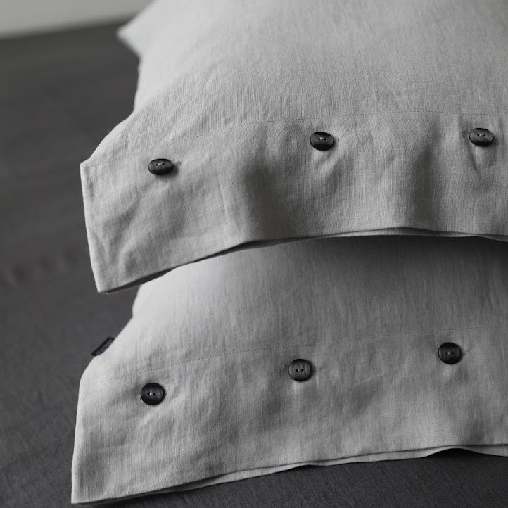 Contemporary Linen Pillowcase With Side Buttons "Beatrice" | Hypoallergenic & Anti - Bacteria - RIMALINUM