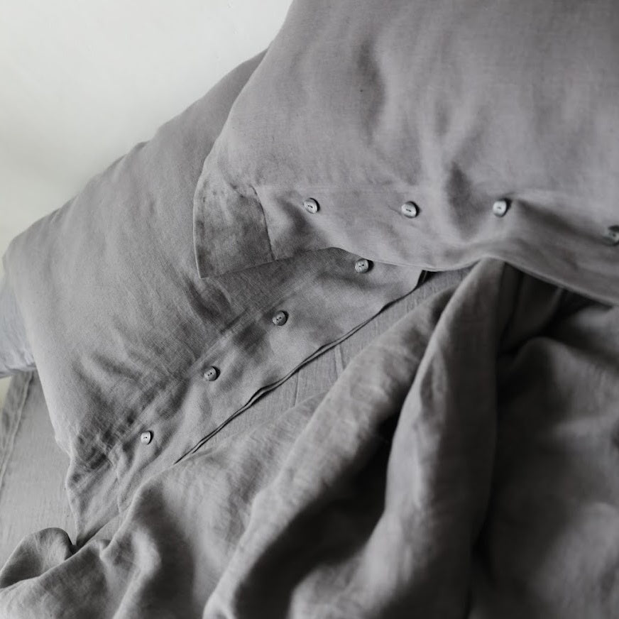 Contemporary Linen Pillowcase With Side Buttons "Beatrice" | Hypoallergenic & Anti - Bacteria - RIMALINUM