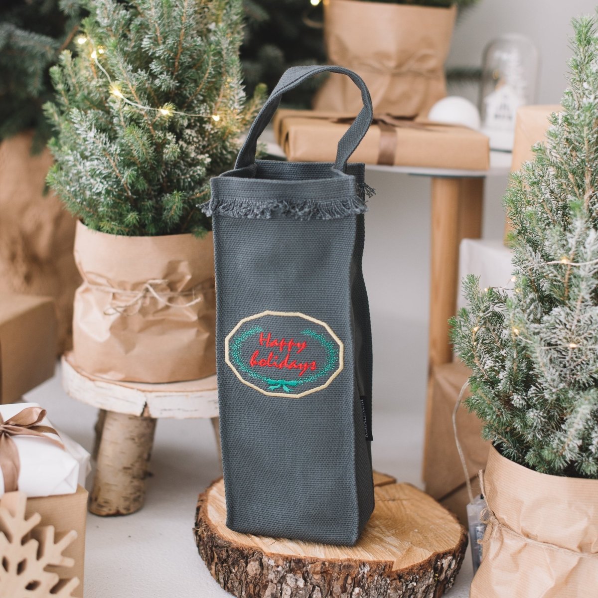 Sage Green Cotton Canvas Wine Gift Bag – Christmas Edition - RIMALINUM