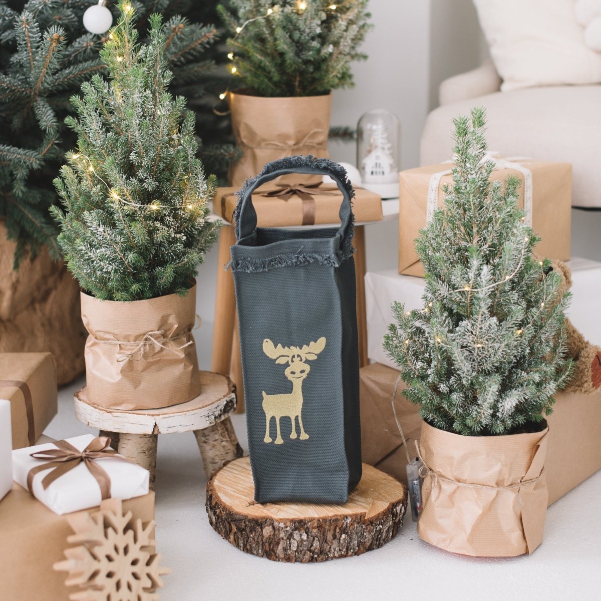 Sage Green Cotton Canvas Wine Gift Bag – Christmas Edition - RIMALINUM